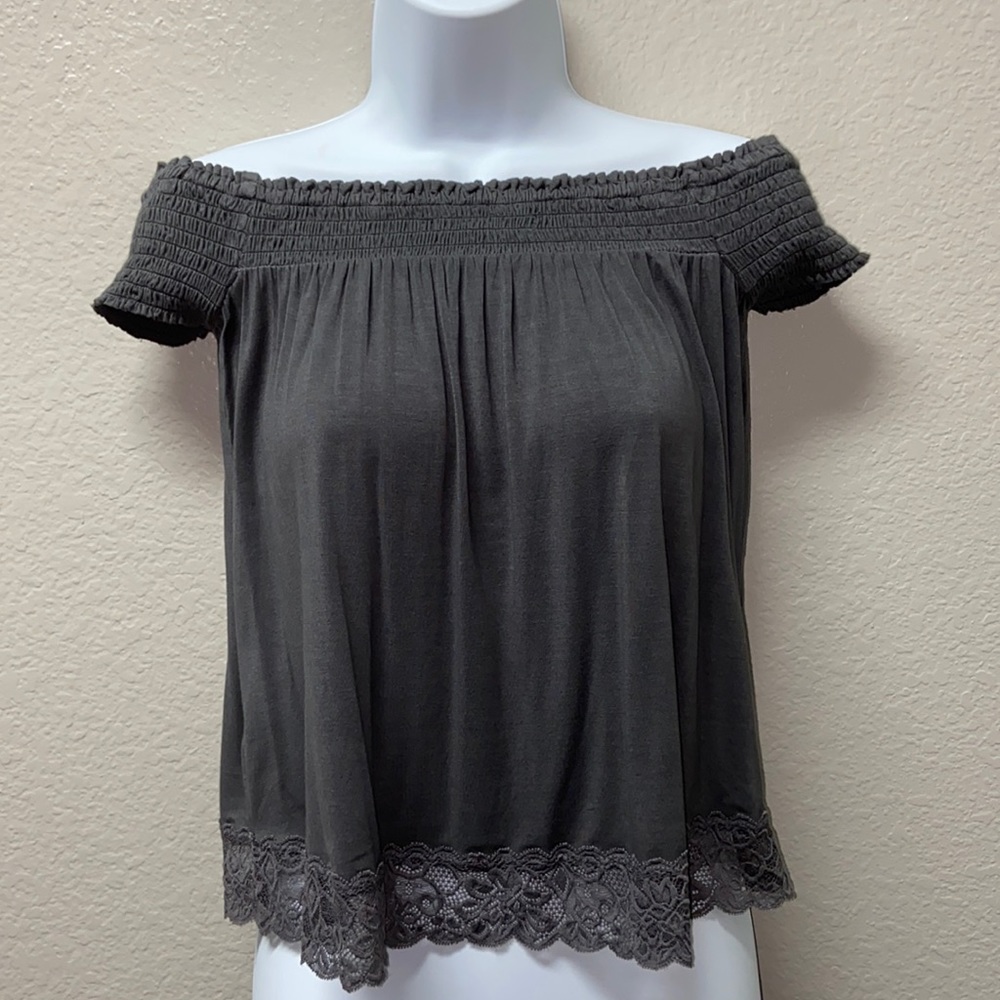 NWOT American Eagle Off Shoulder Top